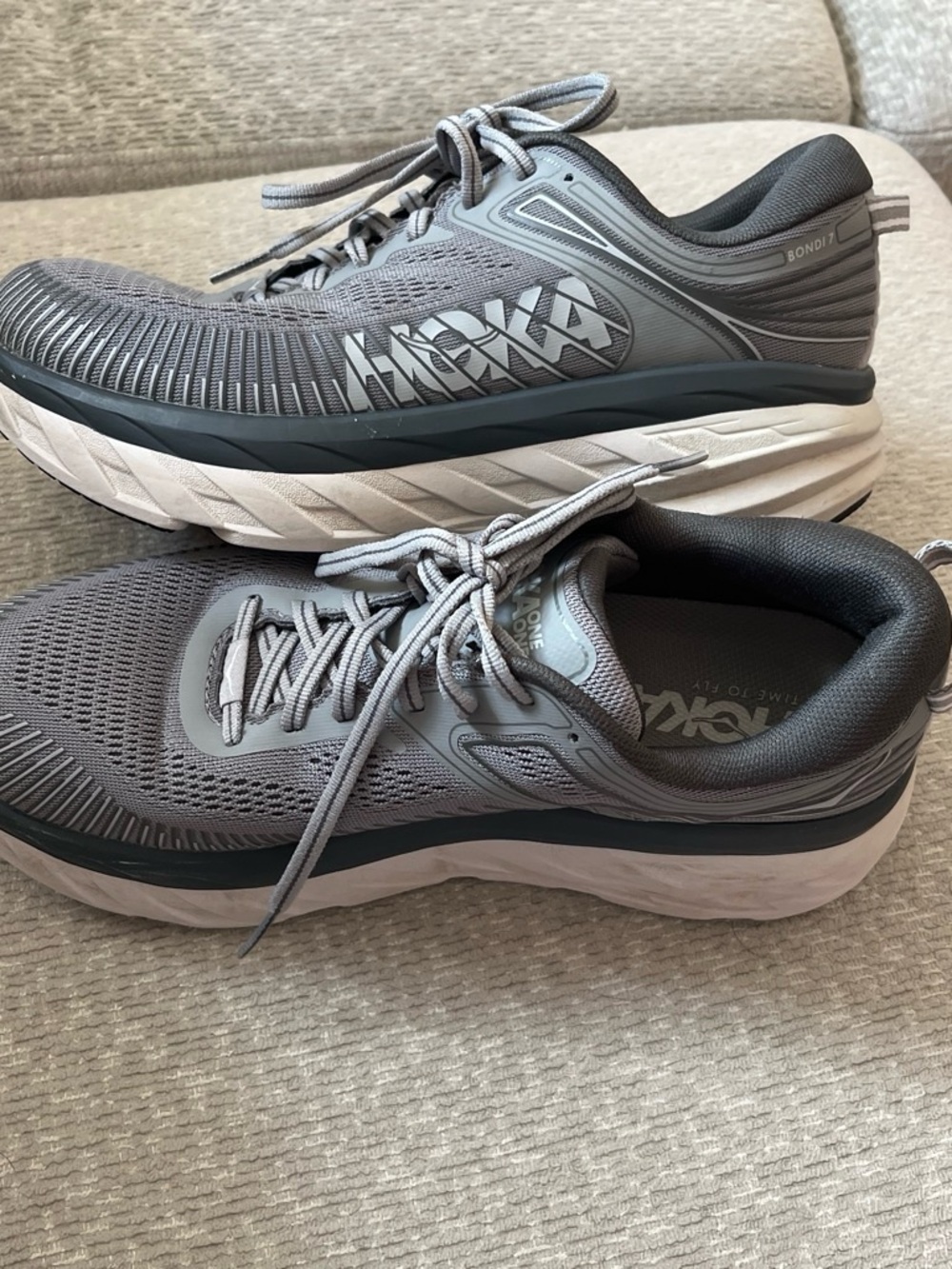 HOKA one one Bondi Men's Gray Running Shoes - Picture 2 of 6